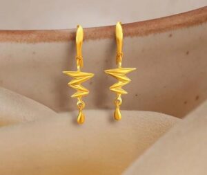 Fancy gold earrings design 