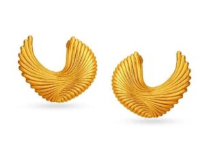 Swirling Gold Stud Earrings designs