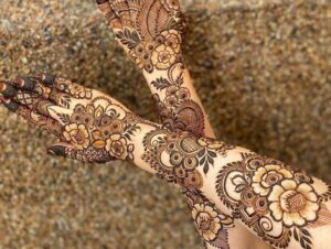 Customized Fusion Mehndi Design