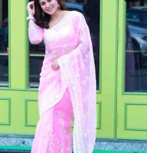 Pink saree