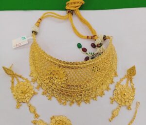 Necklace design gold