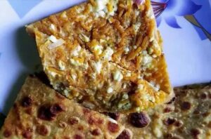 Sev Paneer Paratha