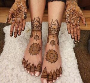 Stylish feet mehndi design