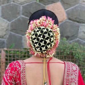 Jalidar flower bun design
