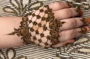 Kids back side mehandi