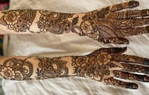 Mehndi Designs For Long