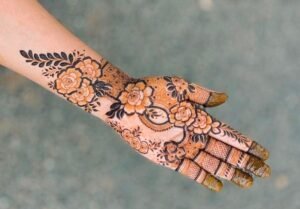 mehndi designs 2025