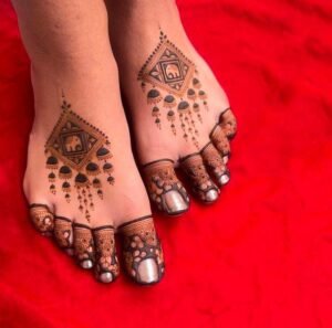 mehndi for women