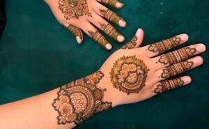 गोल टिक्की और सुंदर डिजाइन