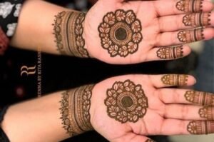 गोल मेहंदी डिजाइन