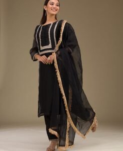 ब्लैक जिम्मी चू सूट