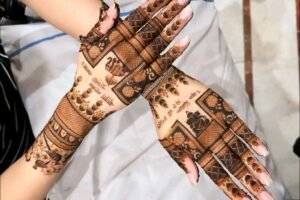 मेहंदी की ट्रेंडी डिजाइन