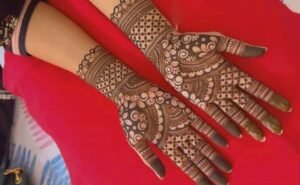 सरस्वती पूजा मेहंदी डिजाइन