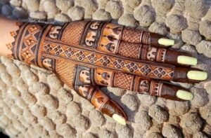 सरस्वती पूजा मेहंदी डिजाइन