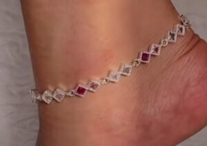 स्टोन पायल डिजाइन